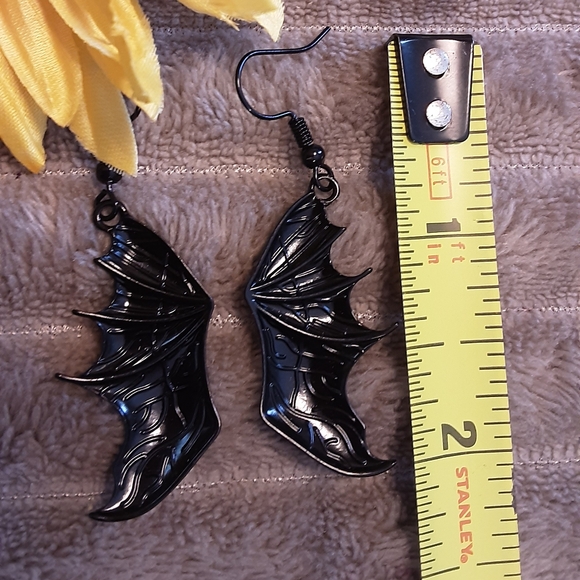 Handmade Bat Wing /Dragon Wing Earrings - Picture 3 of 3
